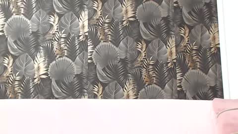 Snapshot of lisagrand chatting on 02-25-25, 07:47 Lisa Grand online show from 02-25-25, 07:47