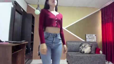 Snapshot of lisagray_1 chatting on 06-13-26, 07:12 Lisa Gray Independent Model online show from 06-13-26, 07:12