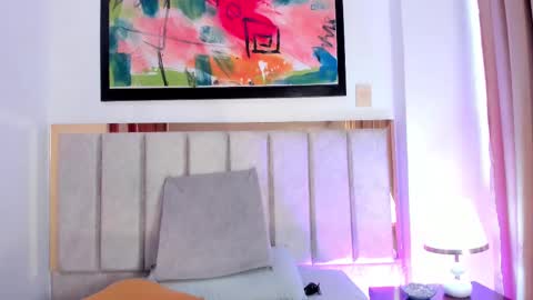 Snapshot of lisahadwiin chatting on 02-18-25, 09:53 LisaHadwiin online show from 02-18-25, 09:53