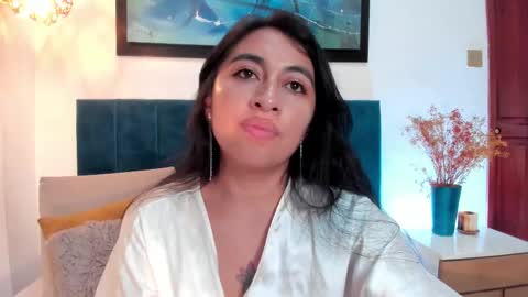 Snapshot of lisahadwiin chatting on 02-21-25, 12:49 LisaHadwiin online show from 02-21-25, 12:49