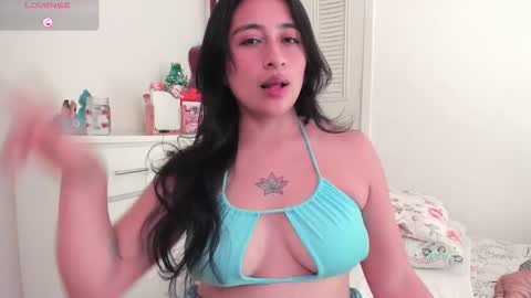 Snapshot of lisahadwiin chatting on 12-16-25, 06:46 LisaHadwiin online show from 12-16-25, 06:46