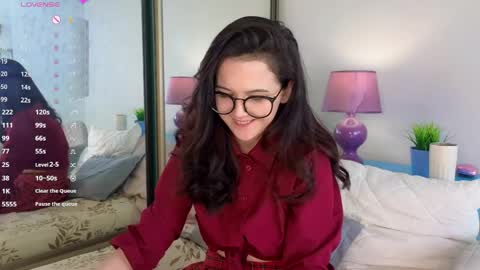 Kira online show from 04-11-26, 07:45