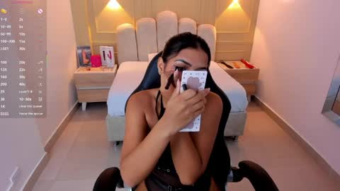 Snapshot of lisapalmer4 chatting on 05-20-26, 12:11 L I S A P A L M E R online show from 05-20-26, 12:11