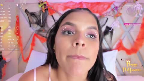 Snapshot of lisapalmerr chatting on 10-28-25, 07:49 LISA online show from 10-28-25, 07:49