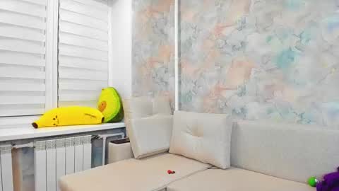 Snapshot of lisasimsx chatting on 12-20-24, 01:36 Lisasimsxs online show from 12-20-24, 01:36