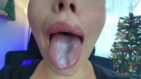 Snapshot of lisbet_21x chatting on 12-20-24, 07:28 Lisbet online show from 12-20-24, 07:28