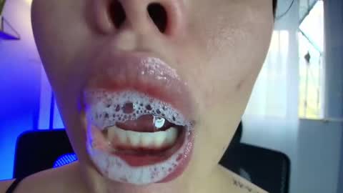 Snapshot of lisbet_21x chatting on 03-10-25, 10:34 Lisbet online show from 03-10-25, 10:34