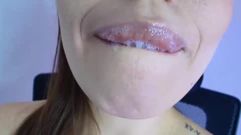 Lisbet online show from 12-18-25, 08:15