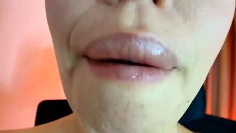 Snapshot of lisbet_21x chatting on 06-27-26, 02:44 Lisbet online show from 06-27-26, 02:44