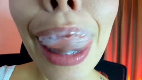 Snapshot of lisbet_21x chatting on 07-09-26, 03:27 Lisbet online show from 07-09-26, 03:27