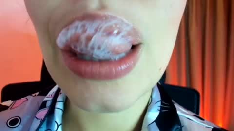 Snapshot of lisbet_21x chatting on 07-12-26, 02:41 Lisbet online show from 07-12-26, 02:41