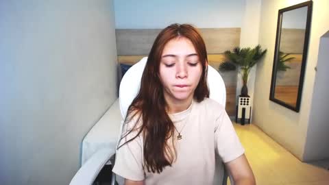 Liseth Fox online show from 01-11-25, 01:53