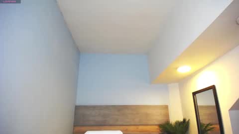 Liseth Fox online show from 02-27-25, 02:42