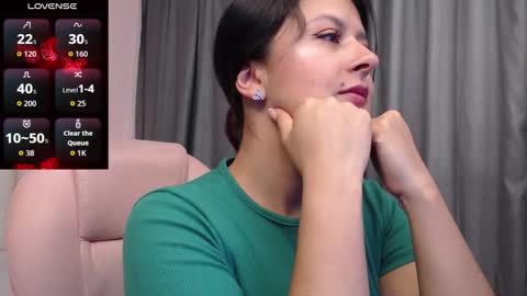 Snapshot of liss_black chatting on 09-18-25, 03:19 Andrea online show from 09-18-25, 03:19
