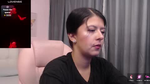 Snapshot of liss_black chatting on 09-30-25, 03:33 Andrea online show from 09-30-25, 03:33