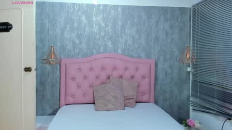 L I S S A  online show from 04-02-26, 02:42