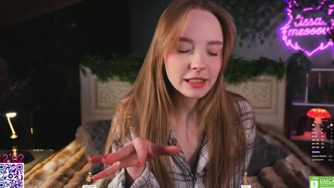 your Liza again. Next stream Dec. 1  at 2 or 3  GMT online show from 02-12-26, 06:19