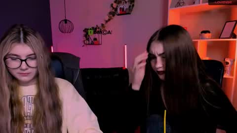 lissa_night online show from 03-17-26, 08:01