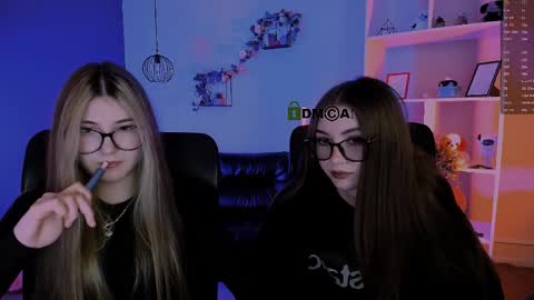 lissa_night online show from 04-04-26, 07:44