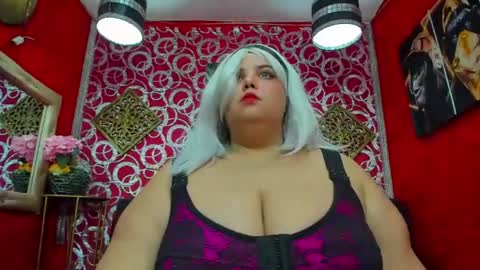 lissabrowns online show from 07-03-26, 01:39