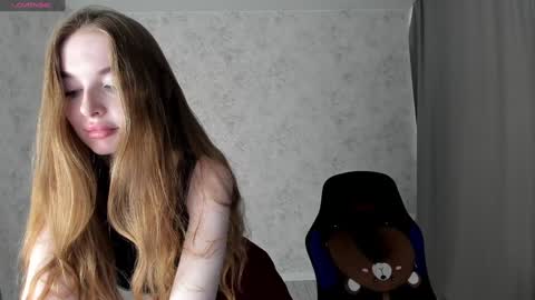 Snapshot of lissacain chatting on 01-22-25, 05:05 Lissa online show from 01-22-25, 05:05