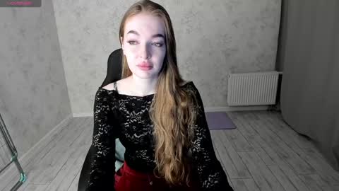 Snapshot of lissacain chatting on 01-27-25, 01:16 Lissa online show from 01-27-25, 01:16