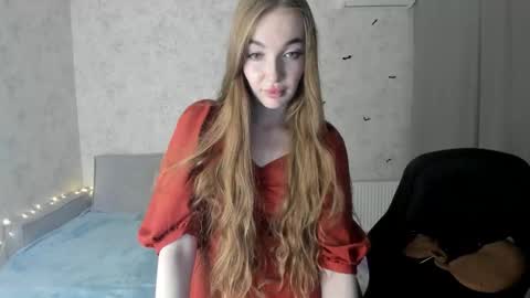 Snapshot of lissacain chatting on 10-04-25, 05:22 Lissa online show from 10-04-25, 05:22