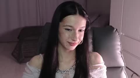 Snapshot of lissaelison chatting on 06-20-26, 10:12 lissaelison online show from 06-20-26, 10:12