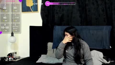 Snapshot of lissandthor chatting on 02-13-25, 10:02 Natalia and alejandro online show from 02-13-25, 10:02