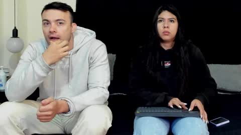 Natalia and alejandro online show from 12-21-25, 10:22