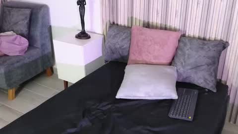 ss  online show from 09-19-25, 08:20