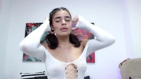 Snapshot of lissbrown chatting on 02-08-25, 07:16 Liss Brown online show from 02-08-25, 07:16