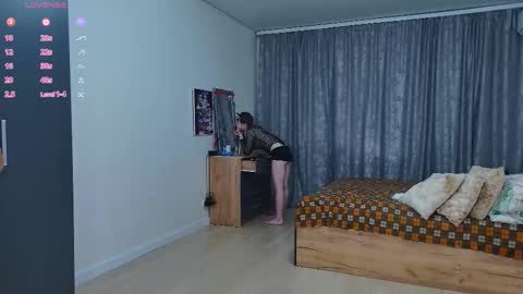 Lissa online show from 10-30-25, 10:16