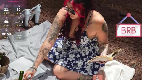 Lissy online show from 12-16-25, 06:57