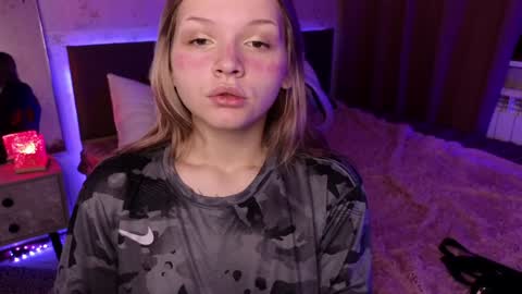 Snapshot of litabrom chatting on 12-02-24, 01:14 Lena online show from 12-02-24, 01:14