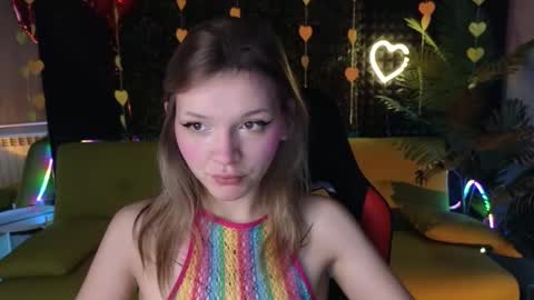 Snapshot of litabrom chatting on 02-20-25, 01:25 Lena online show from 02-20-25, 01:25