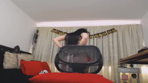 Snapshot of litas_secrets chatting on 10-30-25, 07:14 LITA a sexy milf online show from 10-30-25, 07:14