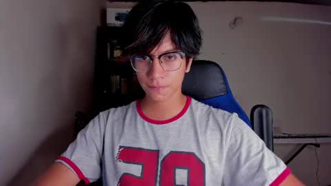 Snapshot of literateboy chatting on 06-29-26, 02:07 Literateboy online show from 06-29-26, 02:07