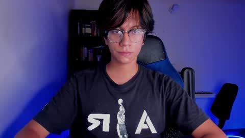 Snapshot of literateboy chatting on 07-07-26, 01:41 Literateboy online show from 07-07-26, 01:41