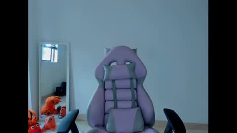 Danni online show from 01-31-25, 09:59