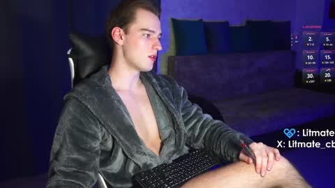 Snapshot of litmate chatting on 03-09-25, 10:41 ask me online show from 03-09-25, 10:41