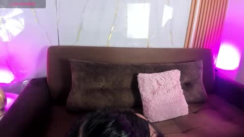 Snapshot of little__chloee_ chatting on 10-14-25, 04:13 little__chloee_ online show from 10-14-25, 04:13