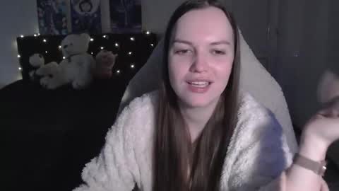 little__flowers online show from 12-21-25, 07:59