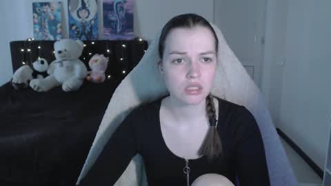 little__flowers online show from 03-19-26, 09:57