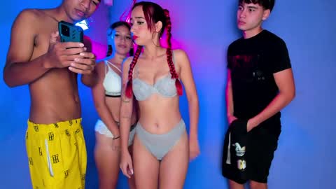 Snapshot of little_bitch42 chatting on 01-15-25, 02:35 - online show from 01-15-25, 02:35