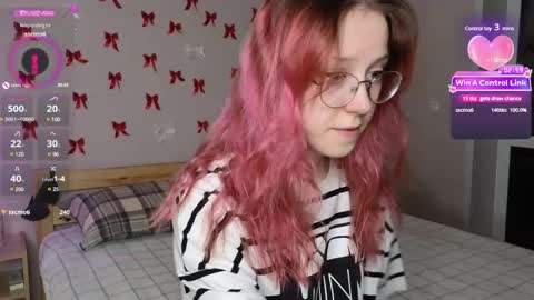 Snapshot of little_bliss chatting on 02-18-25, 05:42 little_bliss online show from 02-18-25, 05:42