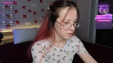 Snapshot of little_bliss chatting on 03-04-25, 11:32 little_bliss online show from 03-04-25, 11:32