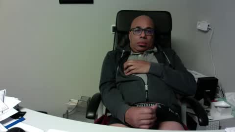 Pure Black Power online show from 04-09-26, 09:09