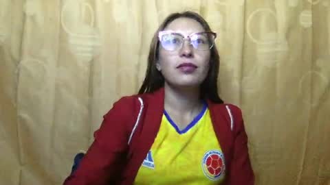 Snapshot of little_devil_diablita90 chatting on 07-08-26, 02:05 Diablita online show from 07-08-26, 02:05