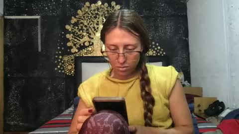 Snapshot of little_devil_diablita90 chatting on 07-20-26, 05:48 Diablita online show from 07-20-26, 05:48